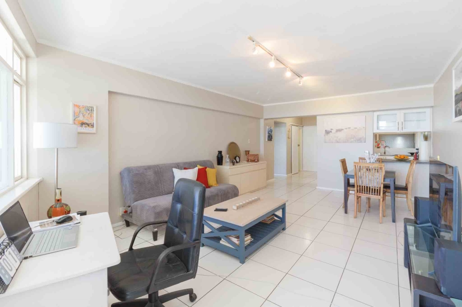 To Let 2 Bedroom Property for Rent in Sea Point Western Cape